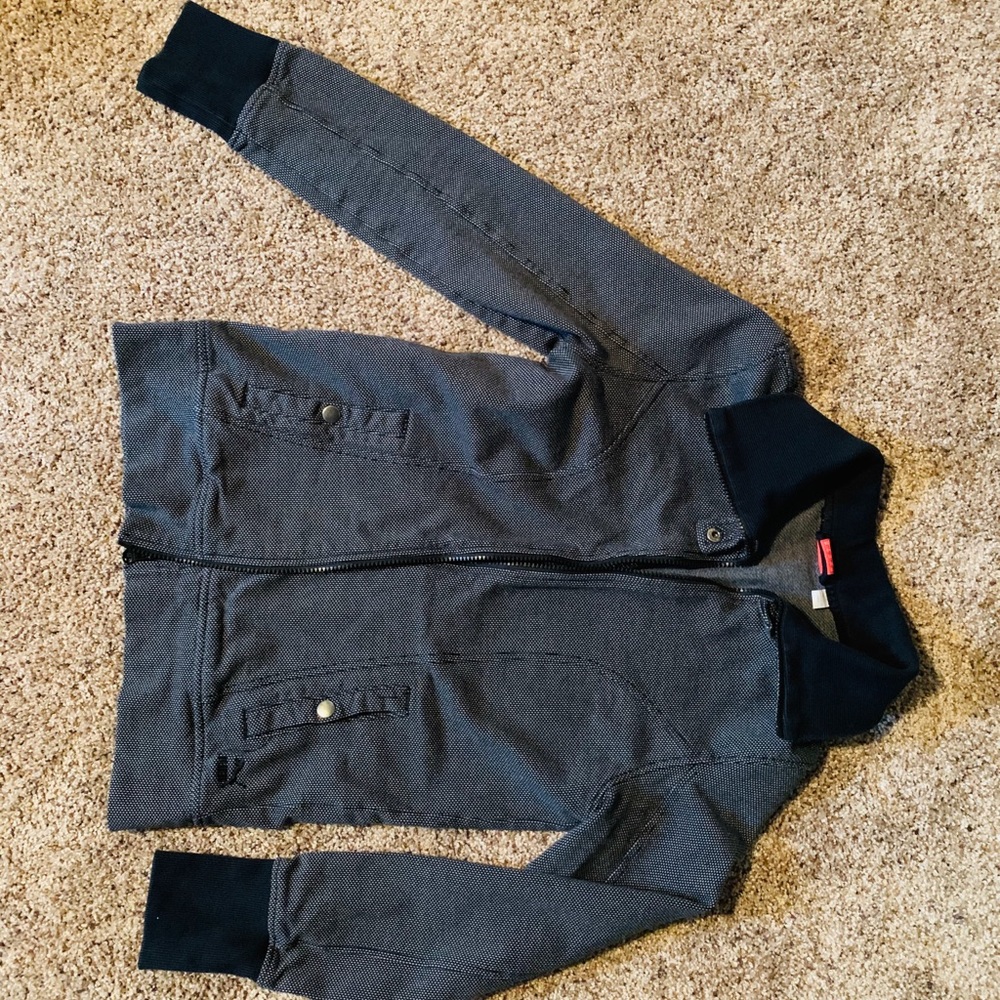 Puma jacket size M slim